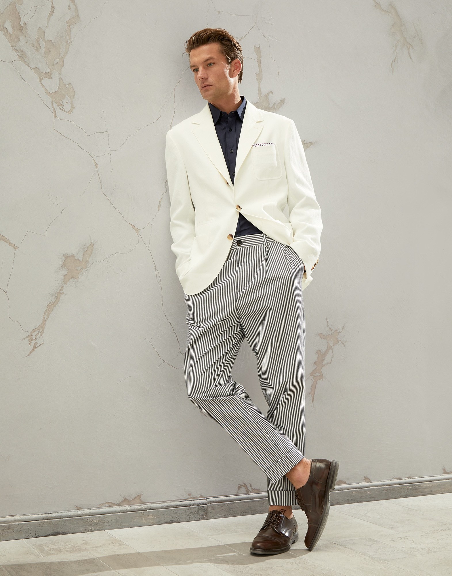 Brunello Cucinelli Single-breasted Fitted Blazer In White
