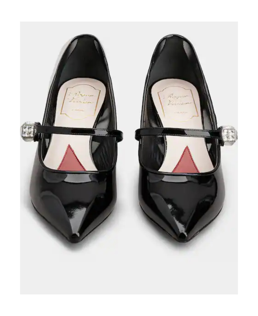 Shop Roger Vivier Virgule Babies Pumps In Pantent Leather In Black