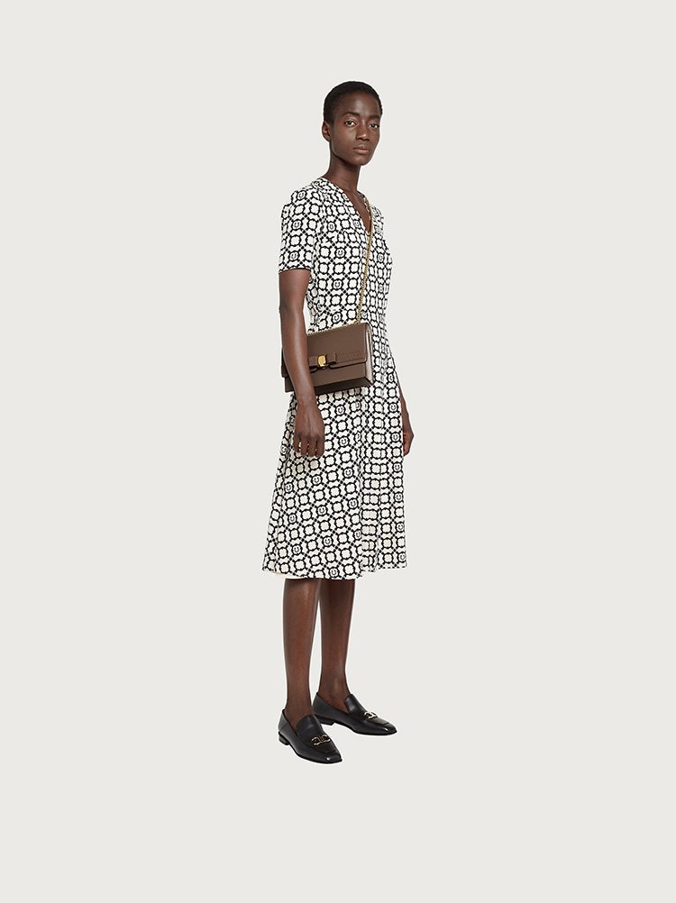Shop Ferragamo Vara Bow Satchel In Brown