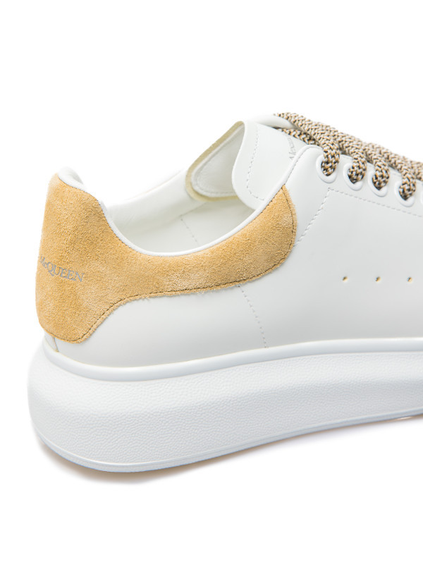 Alexander Mcqueen Beige White Beige Oversized Leather Sneakers In White