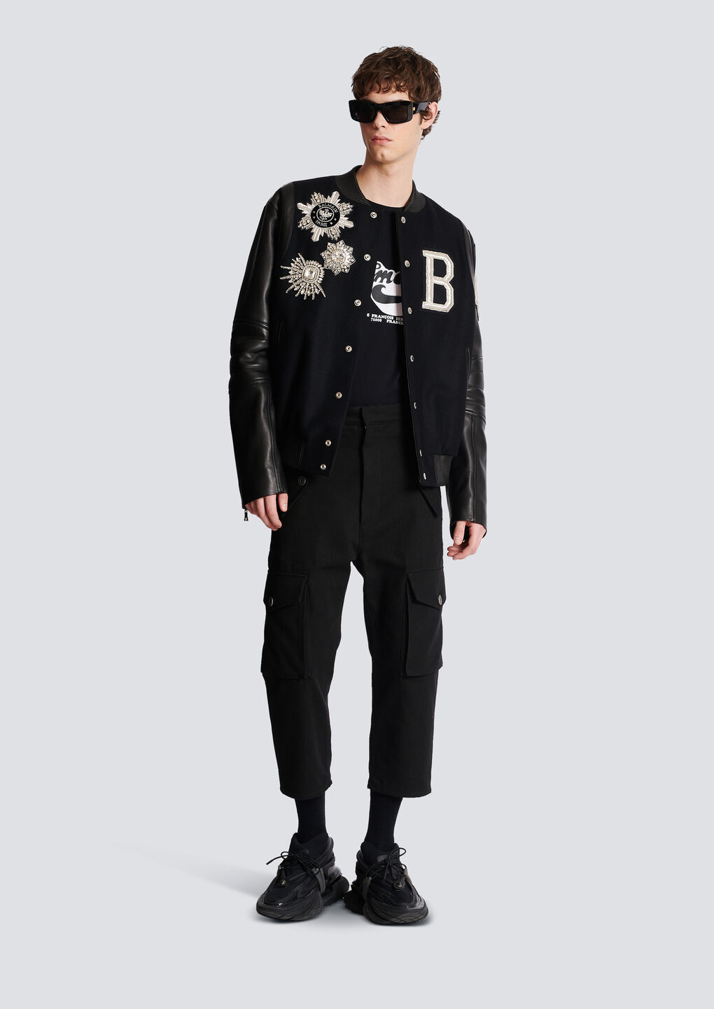 Balmain Black Crewneck T-shirt With 70s Logo Print In Organic Cotton Man In Black