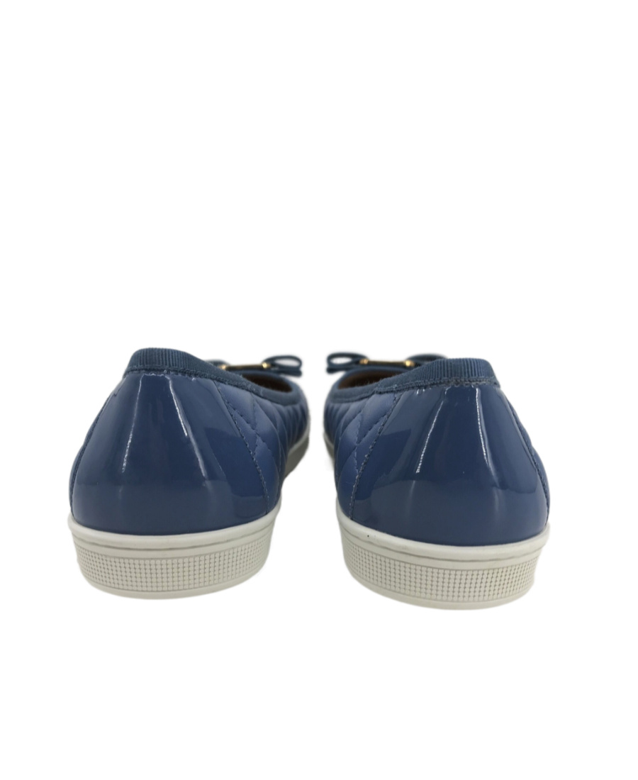 Ferragamo Logo Flat Shoes In Blue