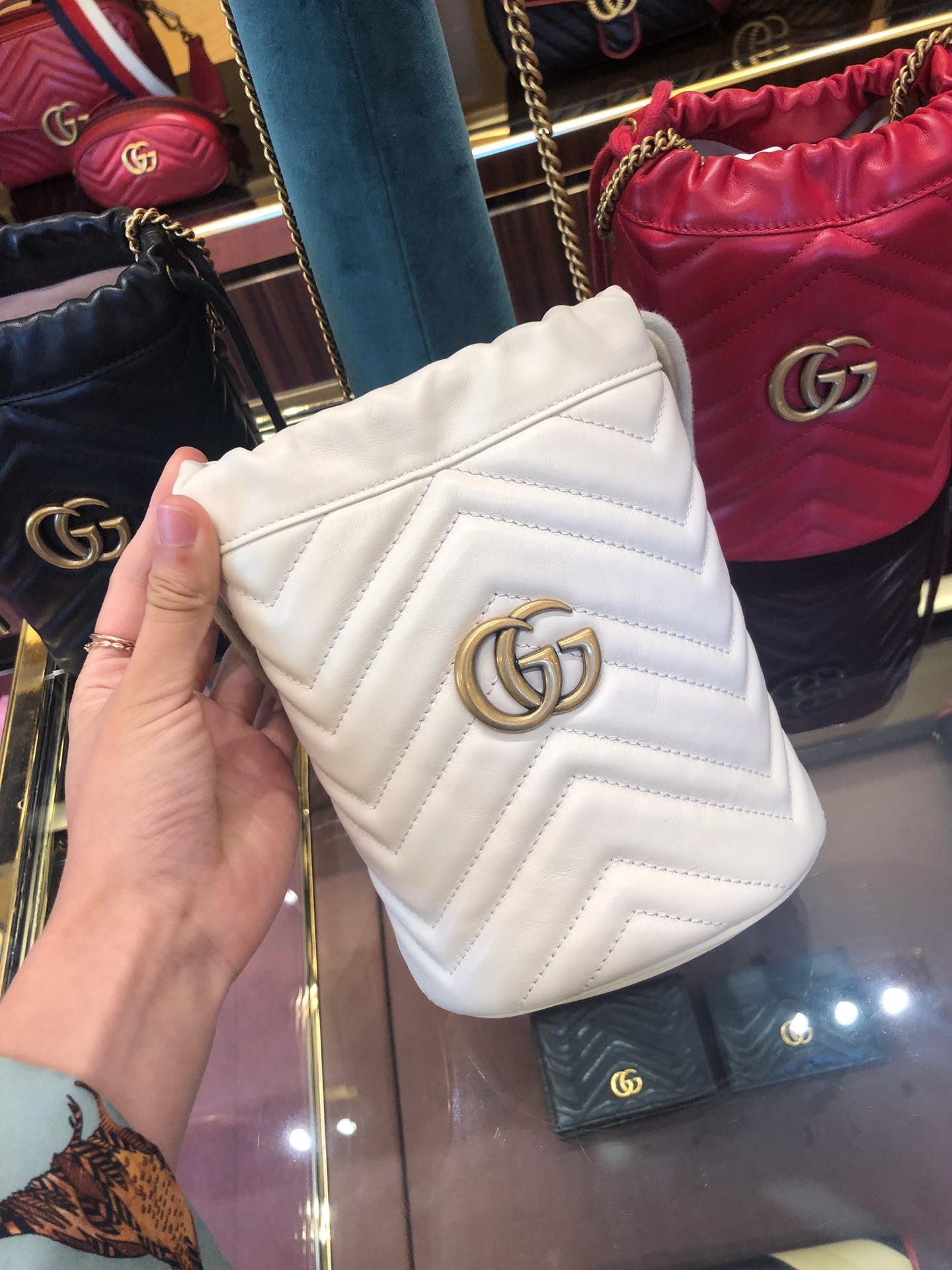 Gucci Gg Marmont Mini-bucket Bag In Pink