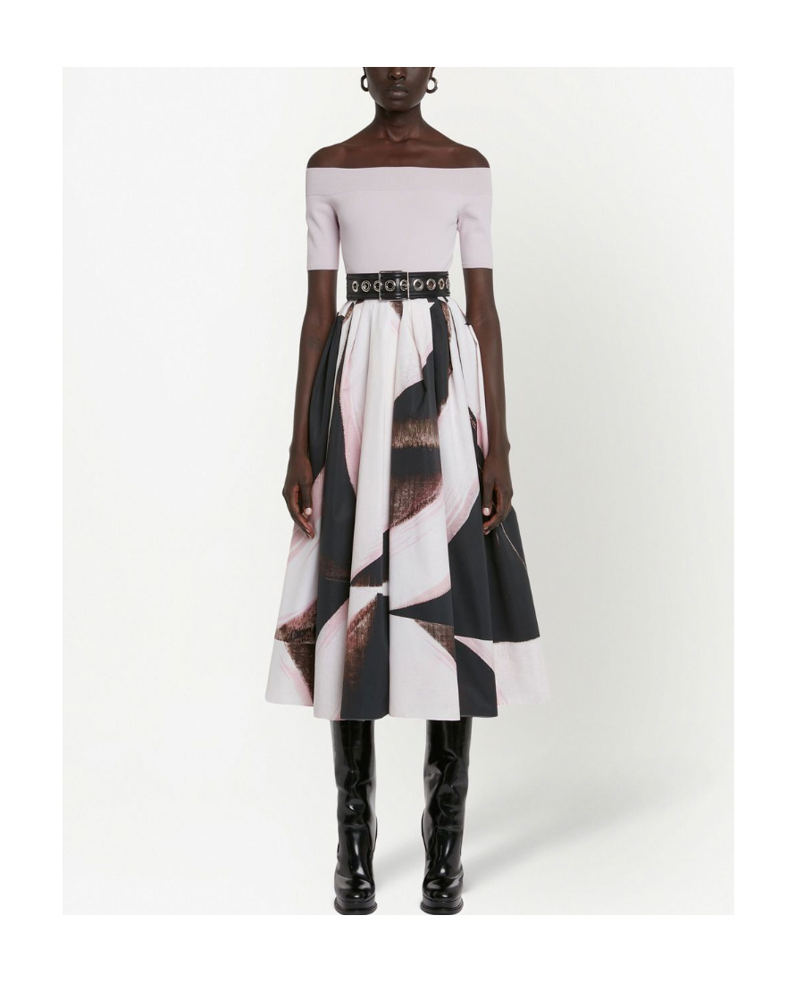 Alexander Mcqueen Fine-knit Off-shoulder Top In Pink