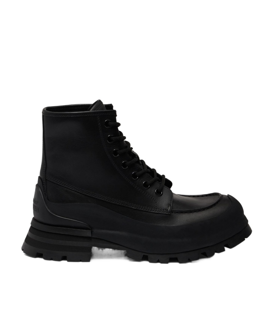 Alexander Mcqueen Alexander Mc Queen Wander Black Leather Boot In Black
