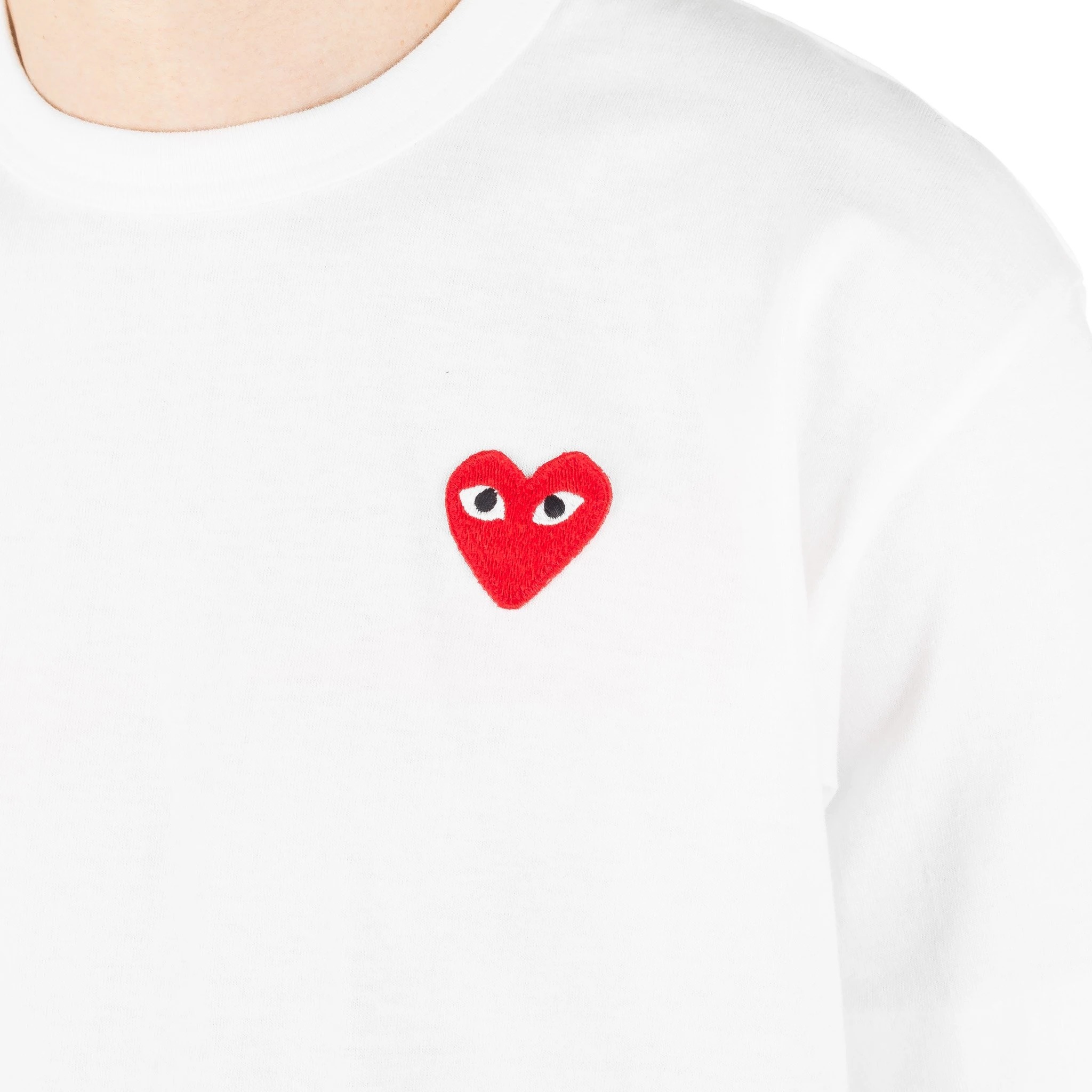 Comme Des Garçons Play Comme Des Garcons Play Heart Printed Crewneck T In White