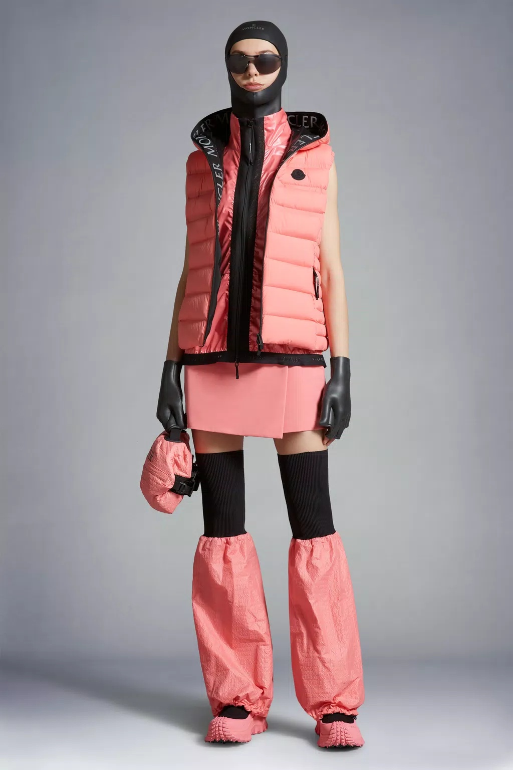 ♪直営店♪Moncler ALITERSE DOWN GILET Moncler Aliterse Down Hooded Vest | Nordstrom