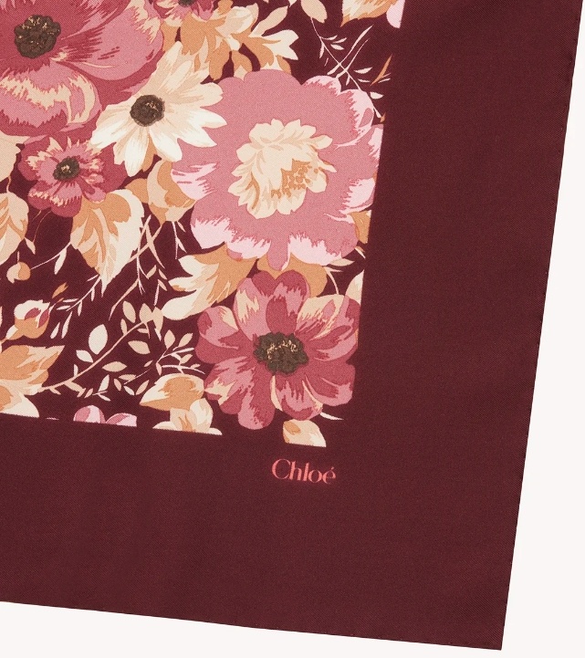 CHLOÉ CHLOÉ THE CHLOÉ ROSES SQUARE SCARF