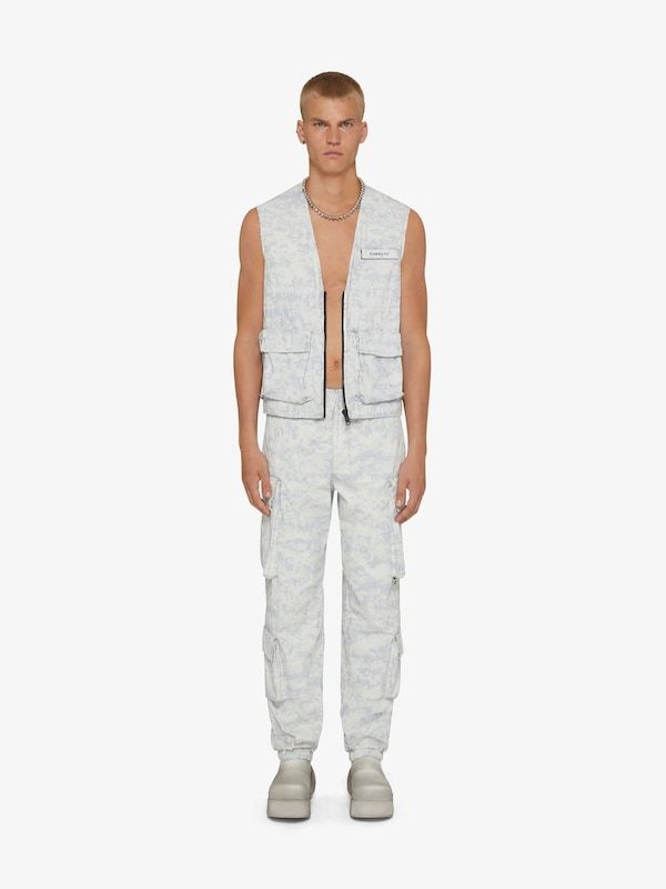 Givenchy Camouflage Pattern V Collar Work Sleeveless Vest In White