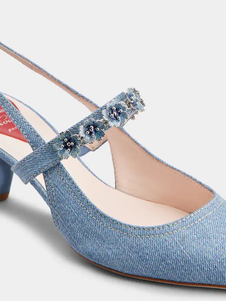 ROGER VIVIER VIRGULE FLOWER SLINGBACK PUMPS IN DENIM 