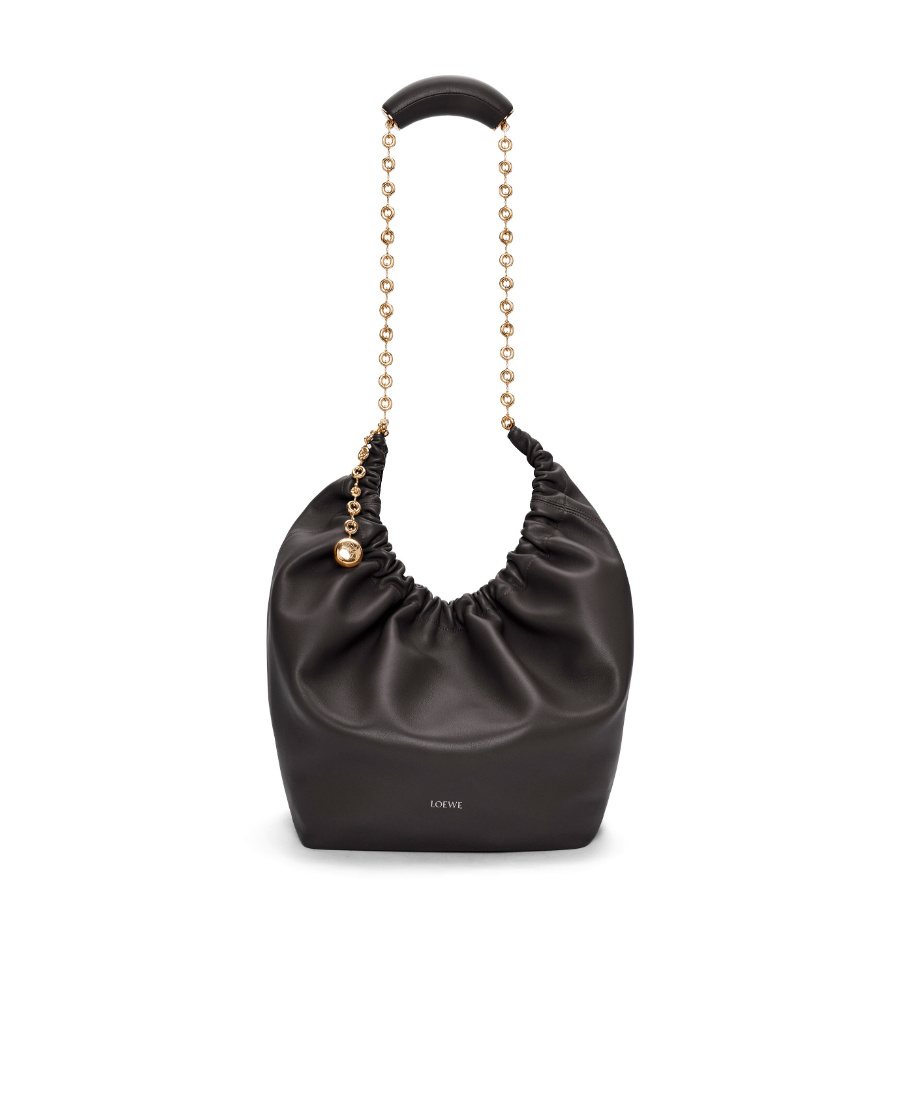 Loewe Squeeze Medium Chain-embellished Gathered Leather Shoulder Bag In Black