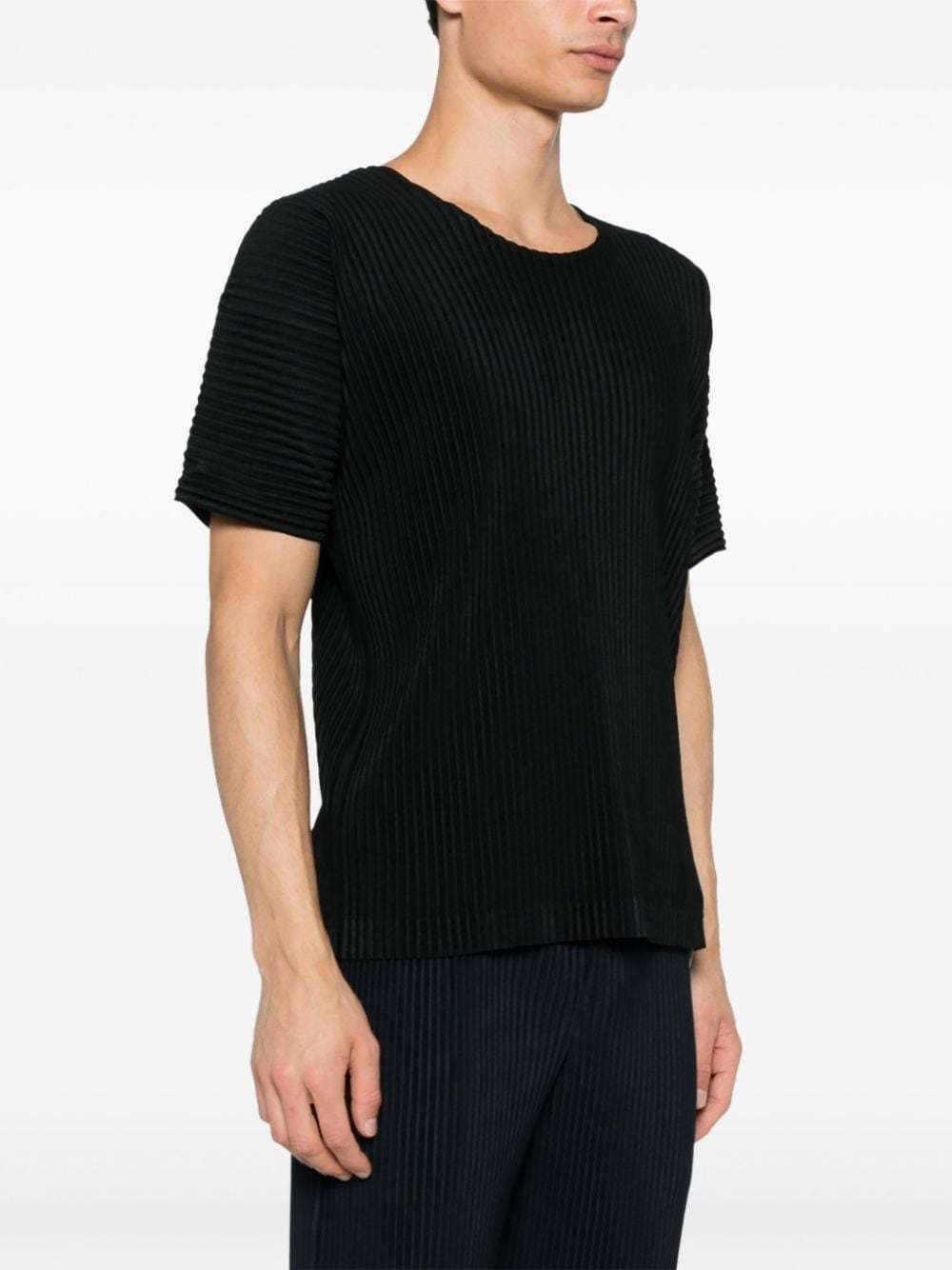 Issey Miyake Black Basics T-shirt In Black
