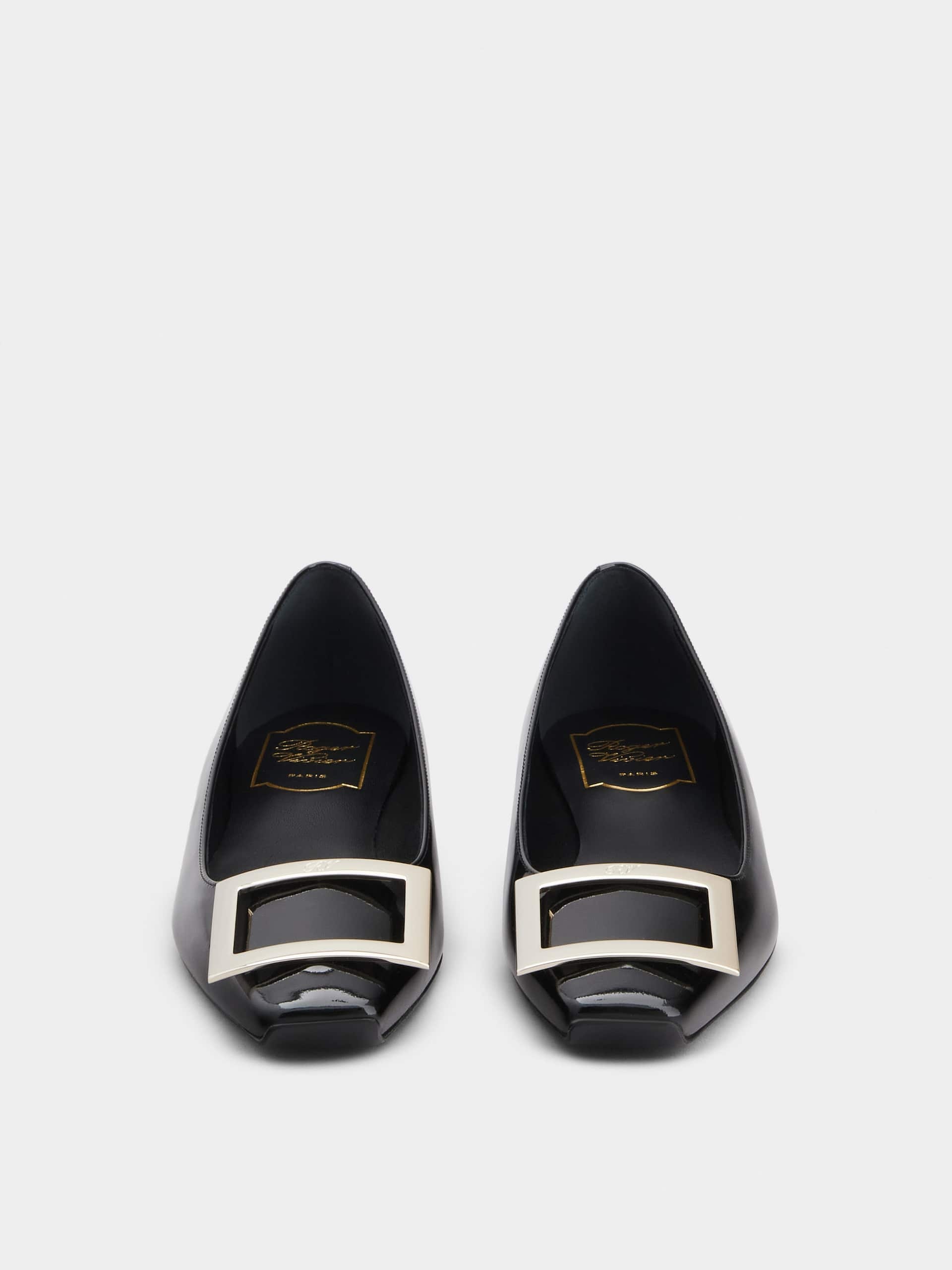 Roger Vivier Trompette Metal Buckle Ballerinas In Black Leather In Black