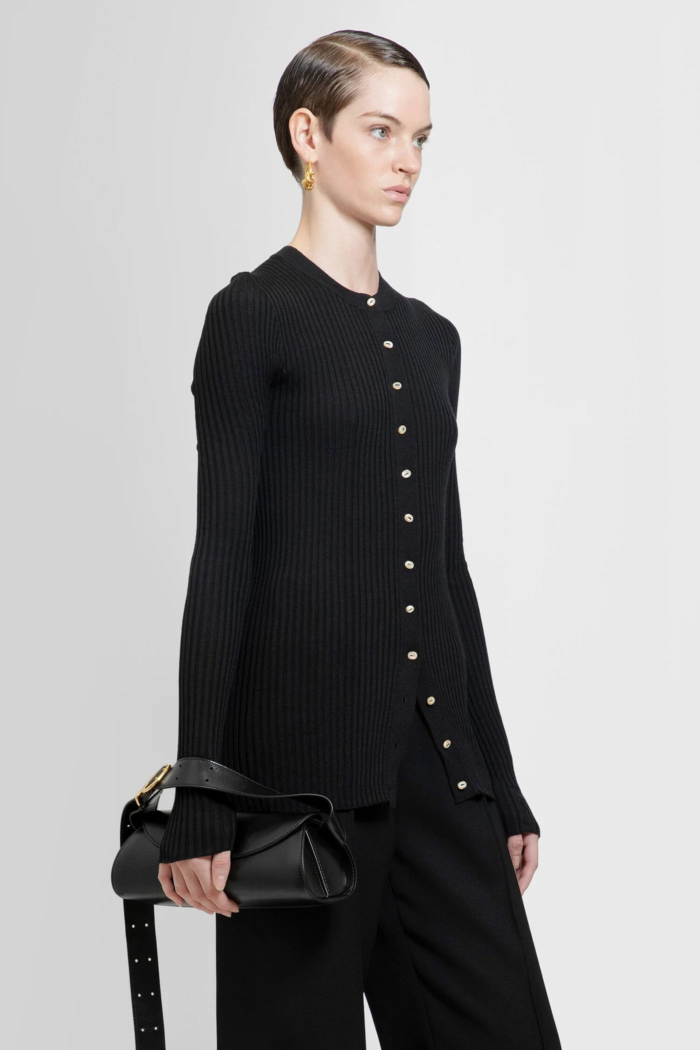 Jil Sander Round Neck Ribbed Cardigan In Black