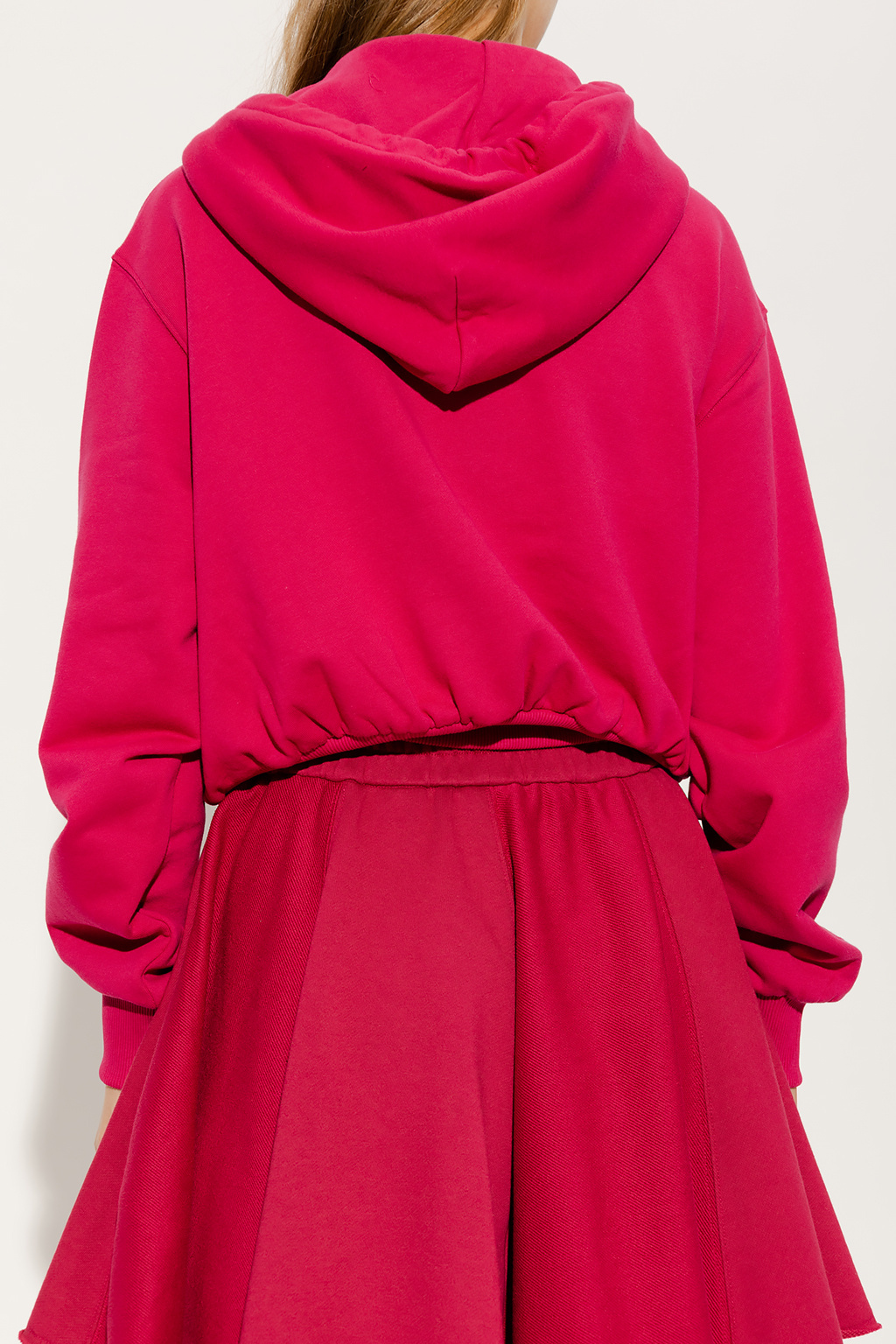 Versace Jeans Logo-embroidered Cropped Hoodie In Red