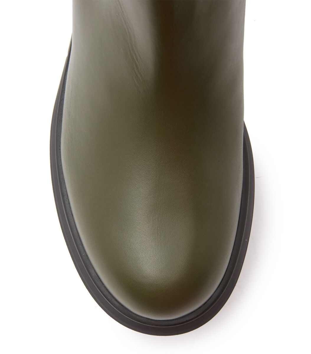 Stuart Weitzman Round Head Boots