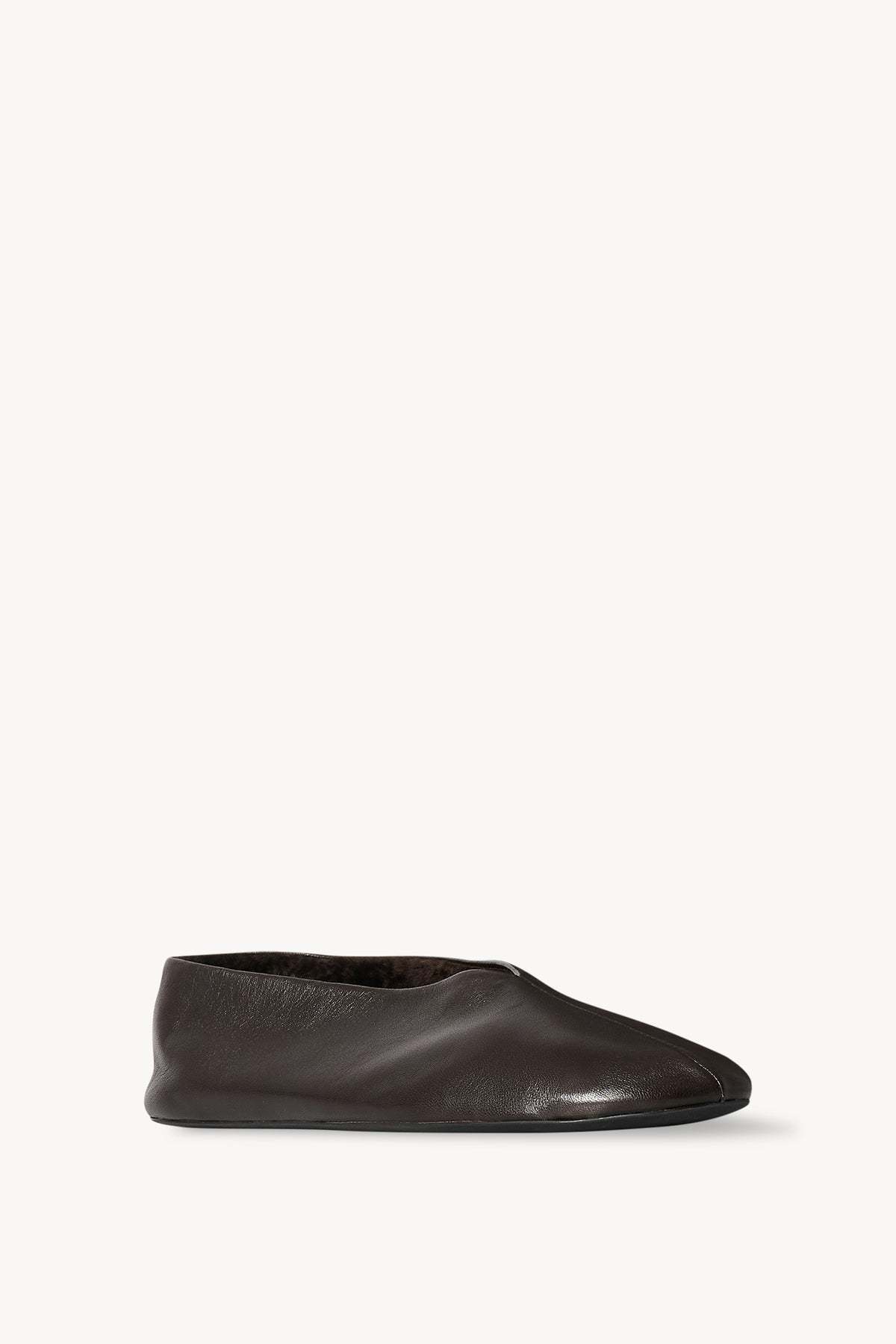 The Row Stella Leather And Shearling Flats In Brown