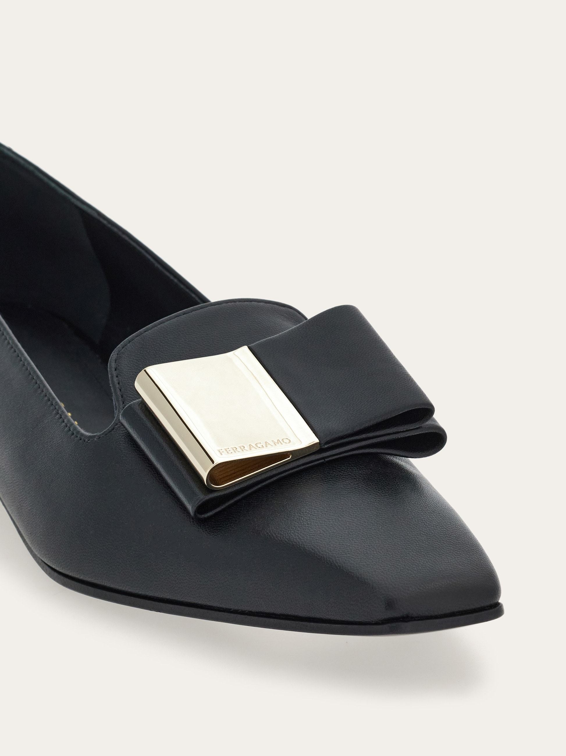 Ferragamo Salvatore  Double-bow Slip-on Loafers In Black