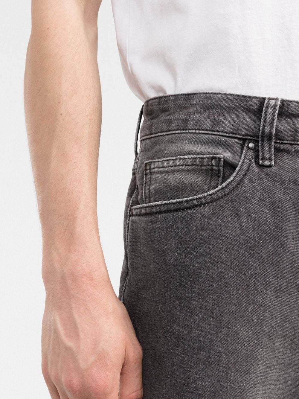 PALM ANGELS PALM ANGELS LOGO PRINTED STRAIGHT LEG JEANS