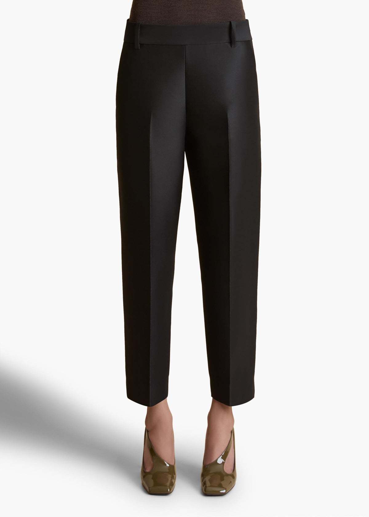 Khaite Pleated Casual Pants In Black