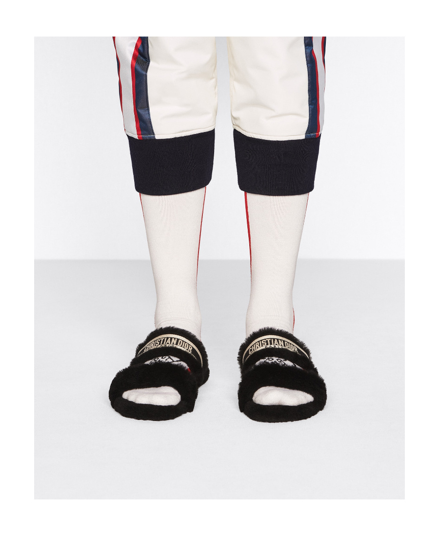 Dior Chez Moi Logo Embroidered Sandals In Black