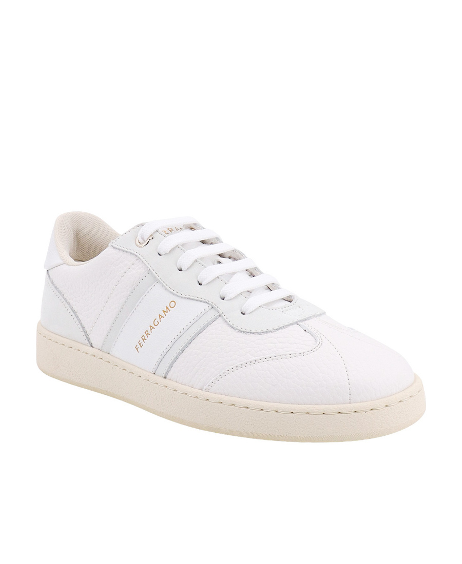 Ferragamo Round Head Low-cut Casual Shoes In White