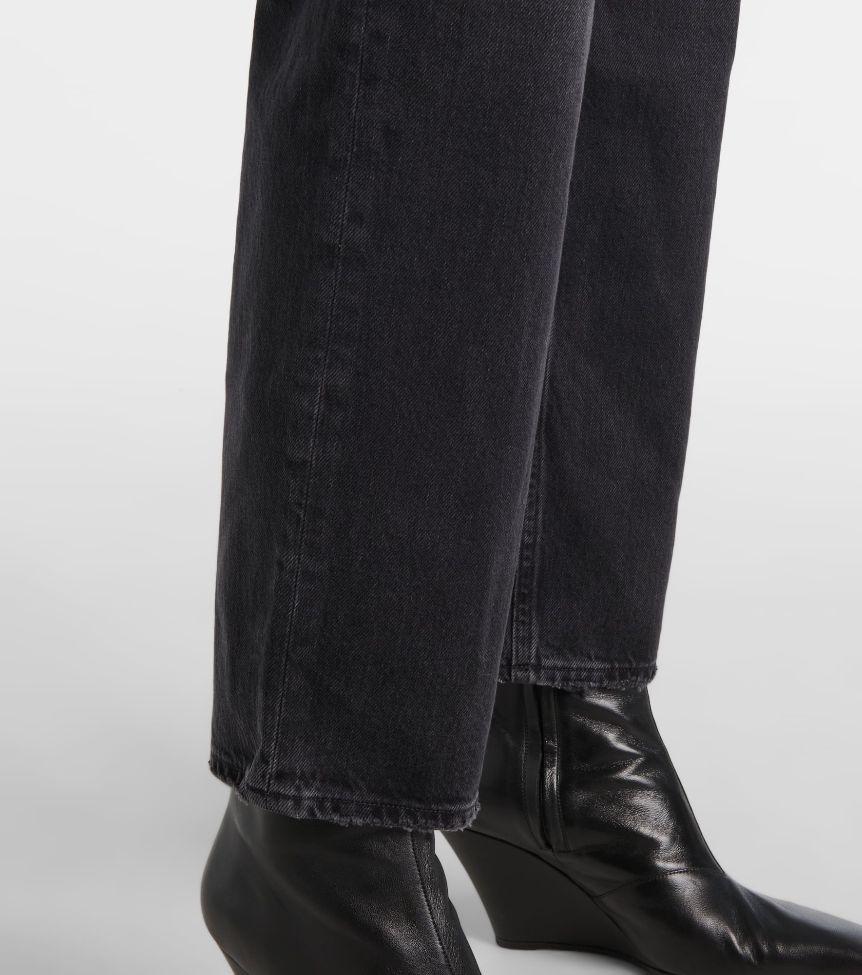 Agolde Valen Mid-rise Straight-leg Denim Trousers In Black
