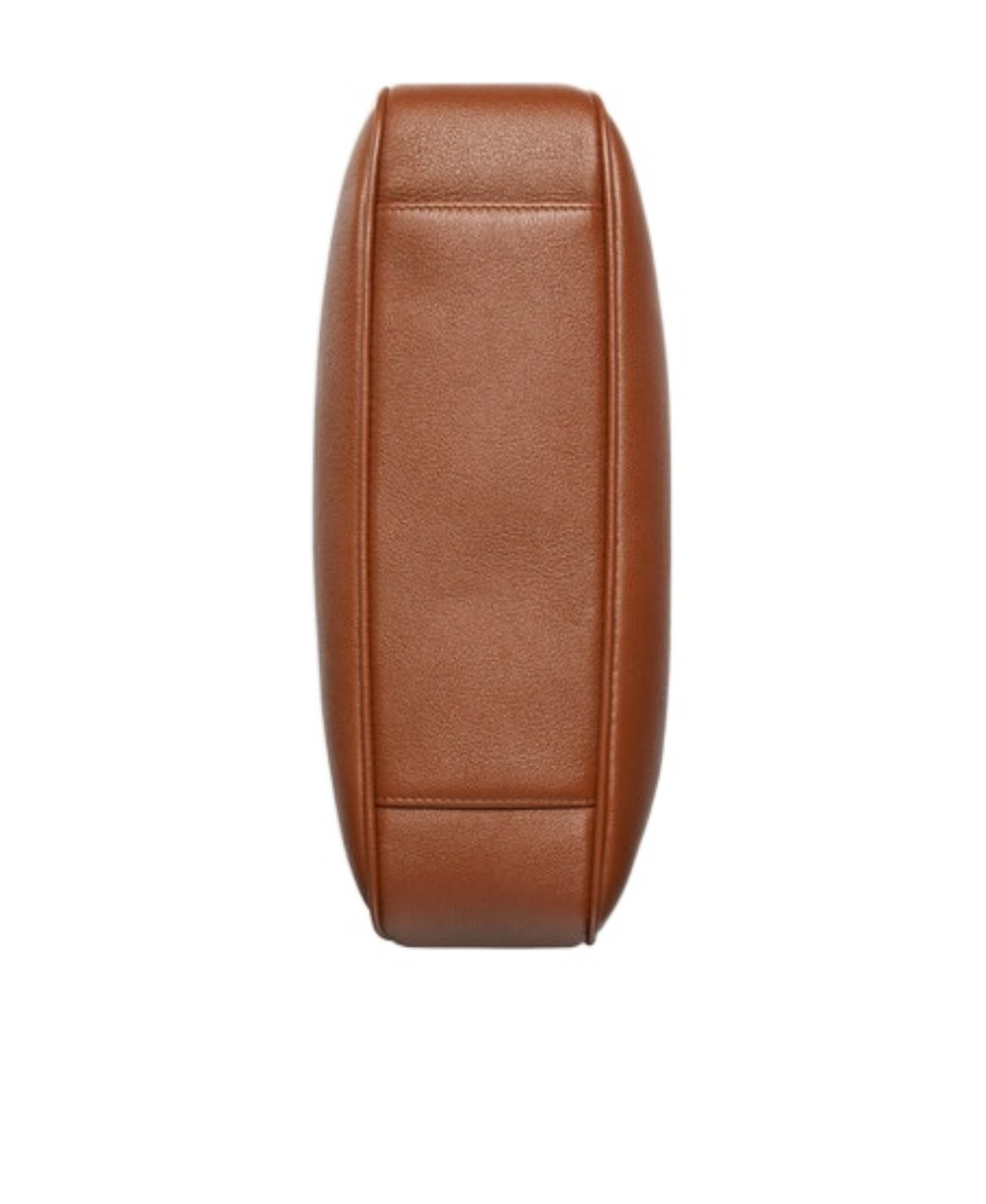 Gucci Women Diana Small Leather Shoulder Bag In Brown