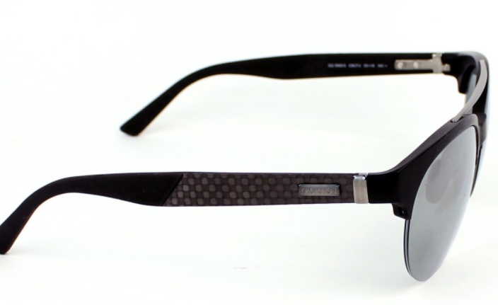 Gucci Round Sunglasses In Gray