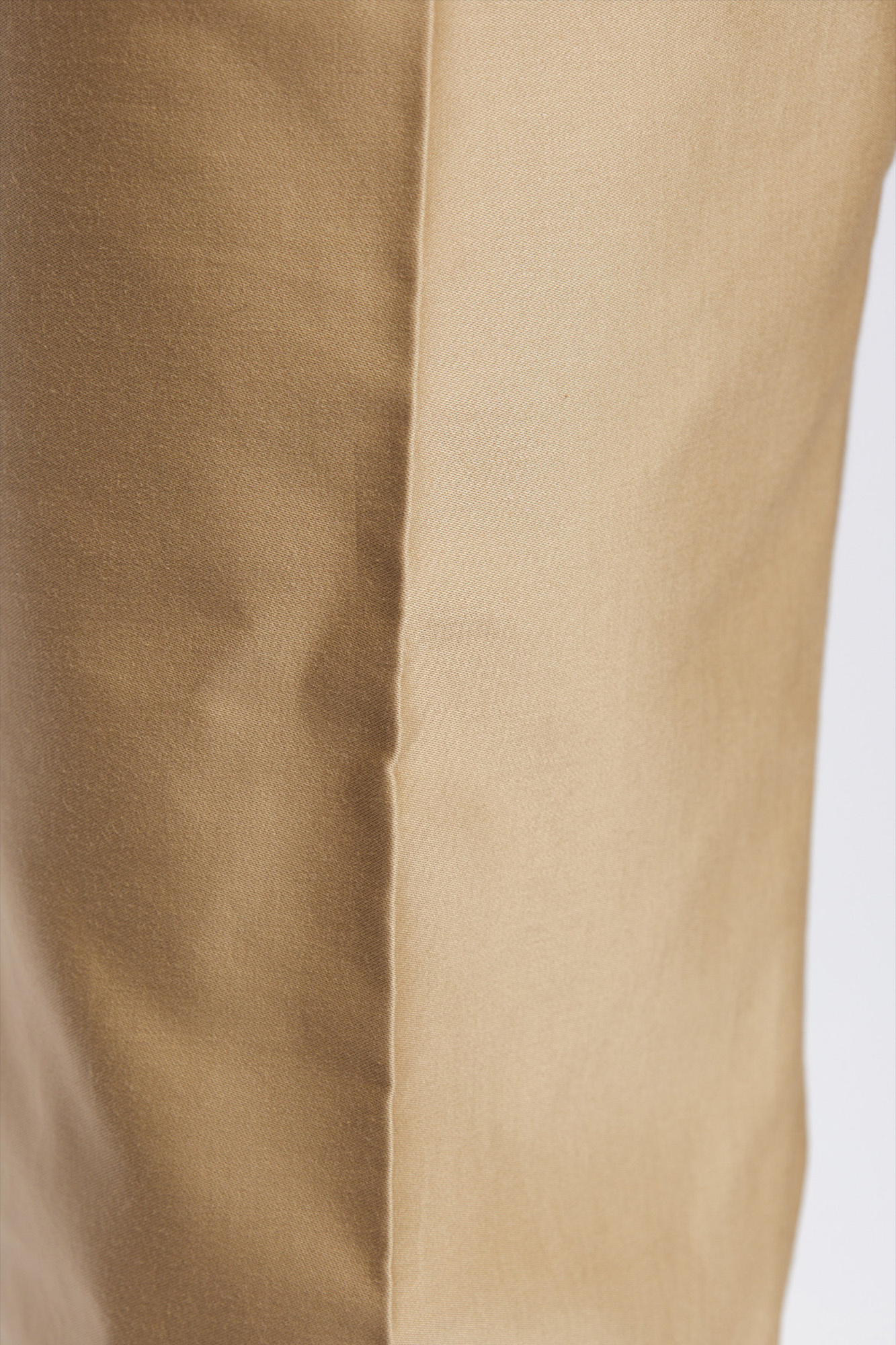 Alexander Mcqueen Mid-rise Straight-leg Trousers In Nude