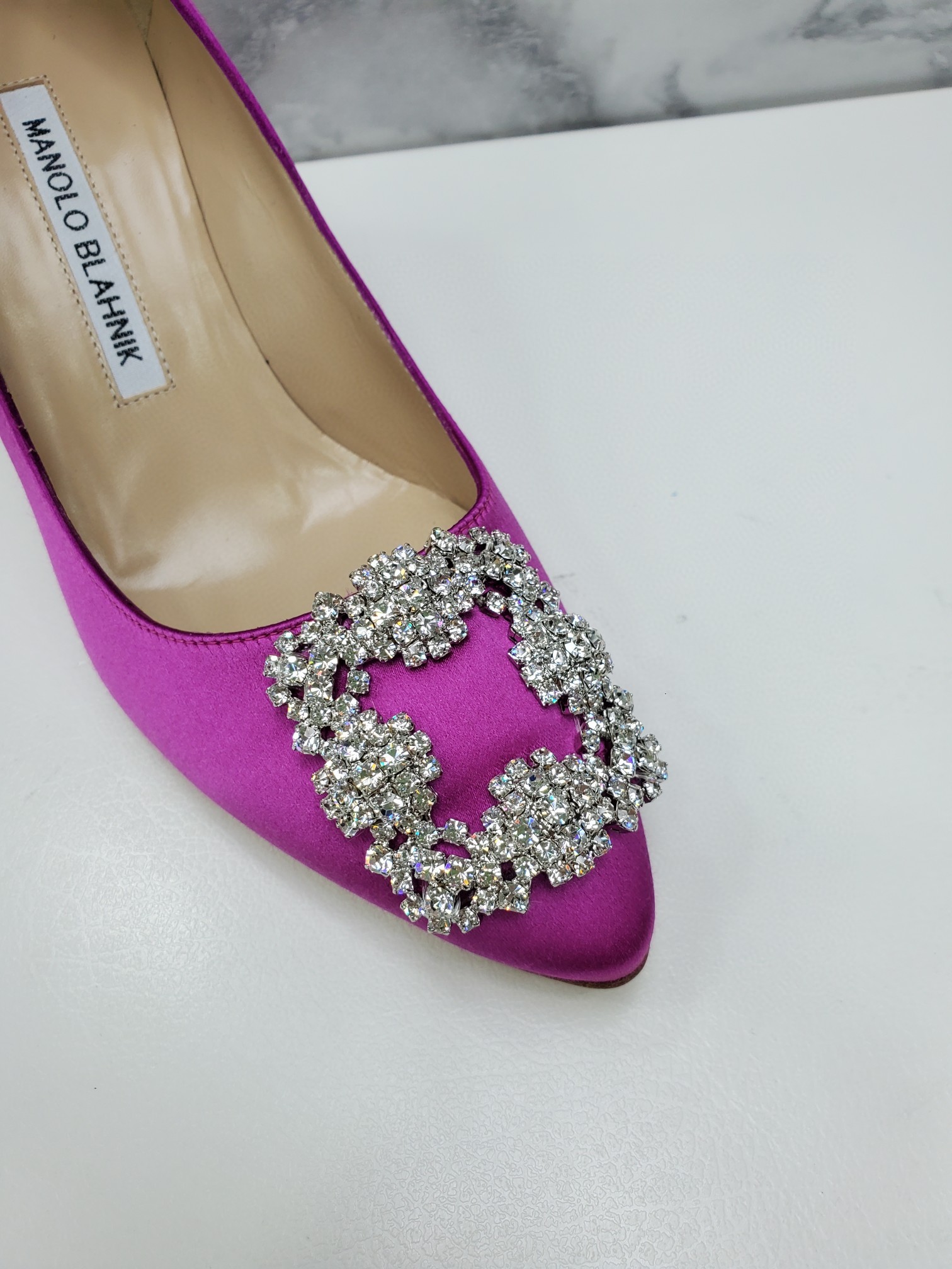 Manolo Blahnik Logo High Heels In Pink