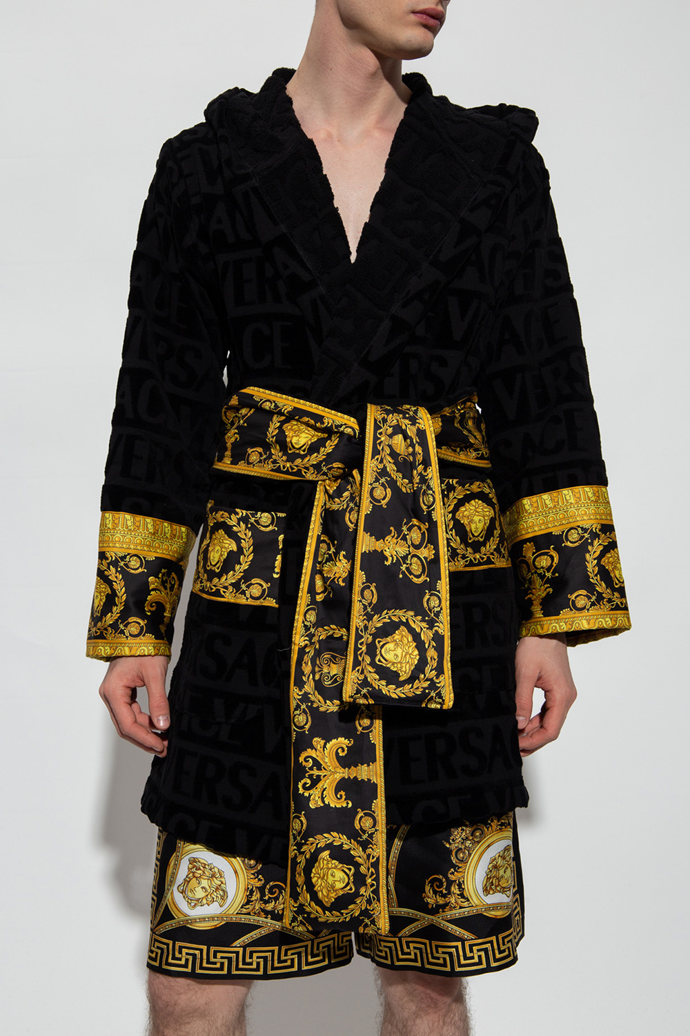 Versace Barocco-print Cotton Robe In Multicolor