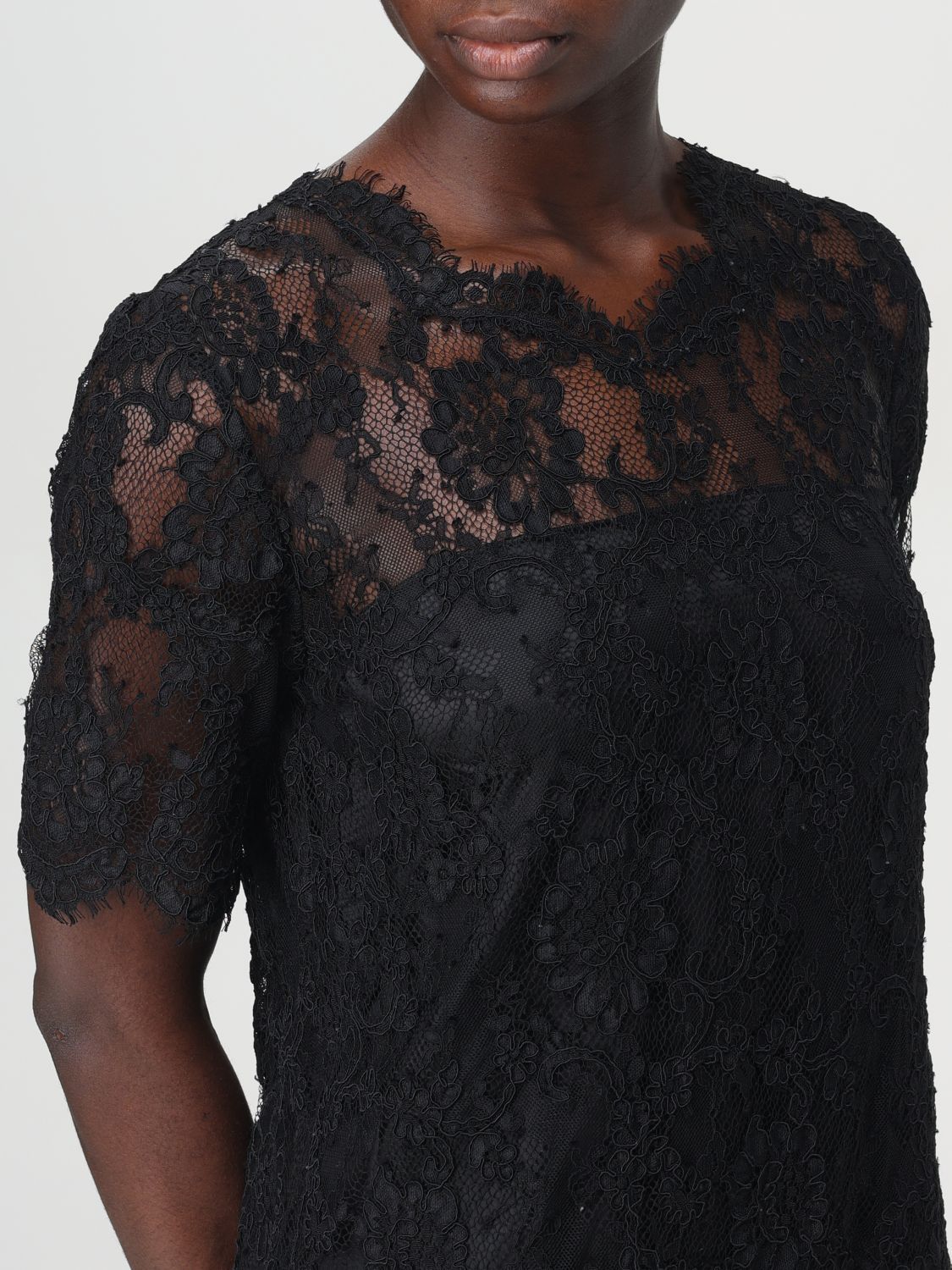 Ermanno Scervino Asymmetric Floral Lace Dress In Black