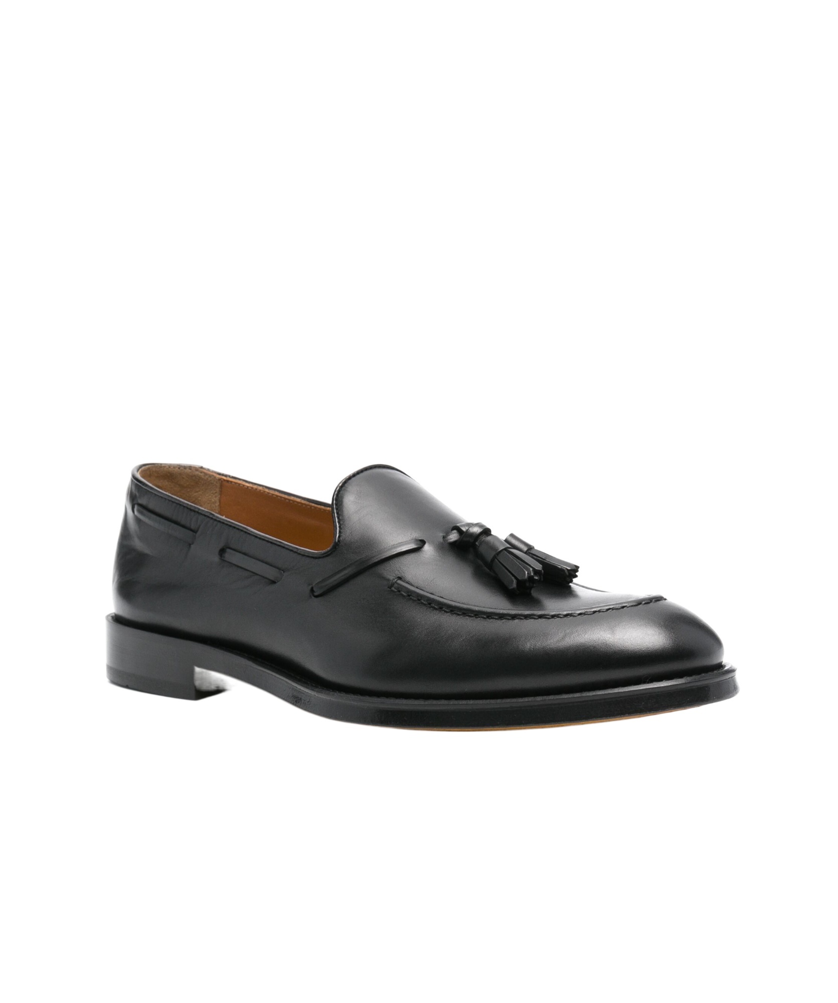 Doucal's Slip-on Loafers With Tassel Detail In Smooth Leather In Black