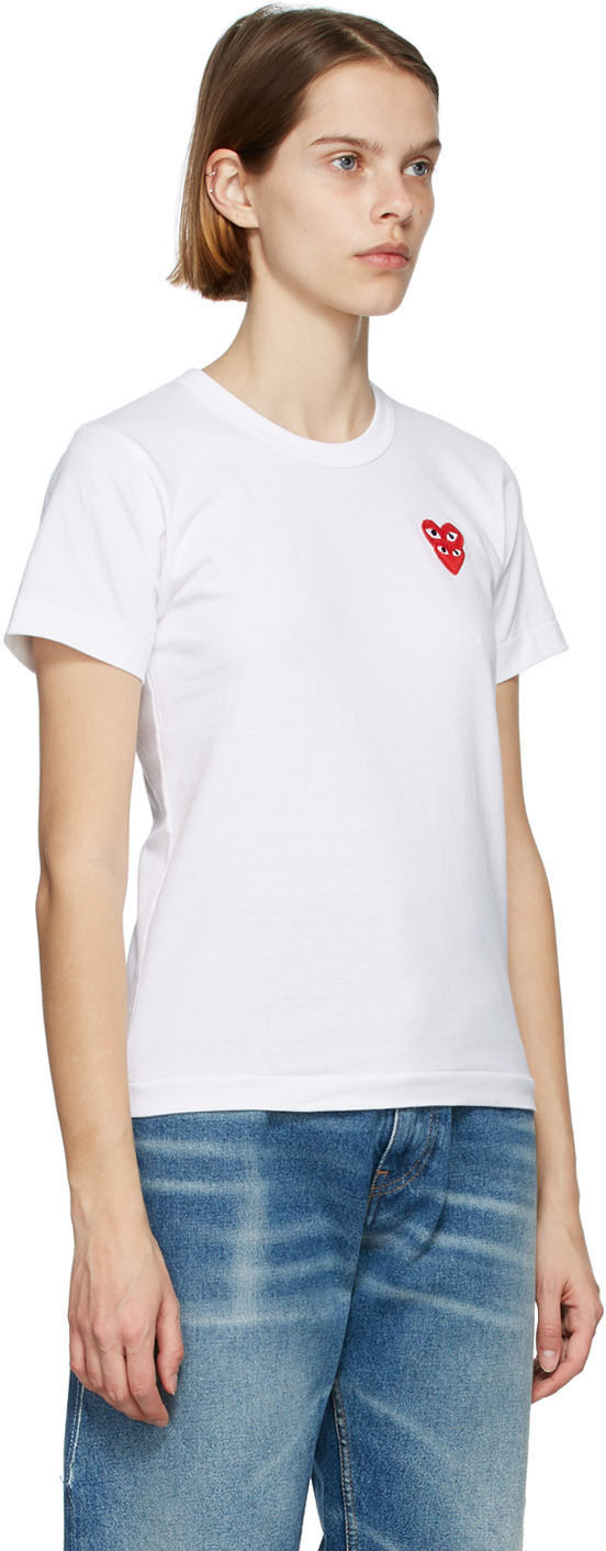 Comme Des Garçons Play Logo Embroidered T-shirt With Round Neck In White