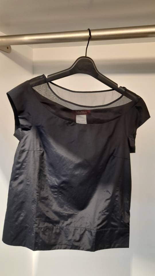 Max Mara Short-sleeved T-shirt In Black