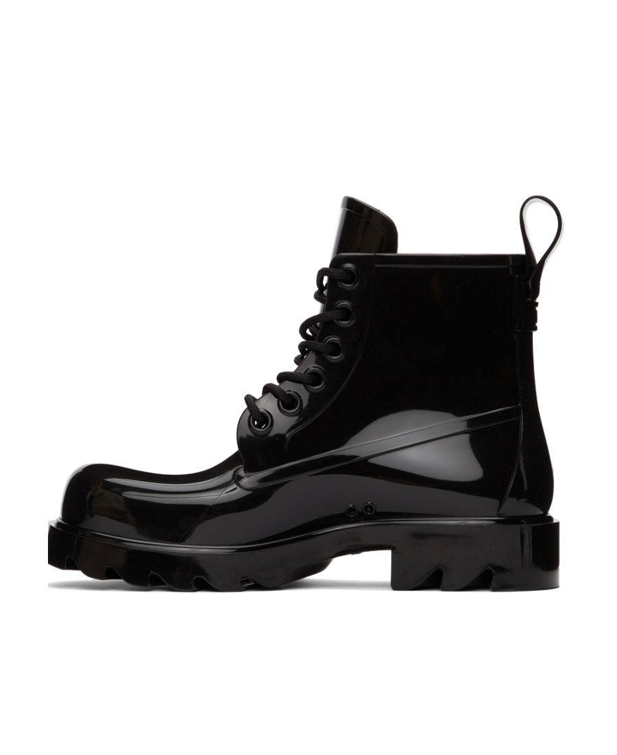 Bottega Veneta Round Toe Lace-up Combat Boots In Black