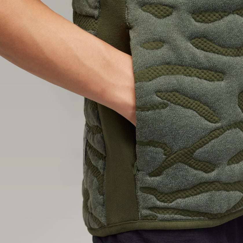 Y-3 Running Engineered Insulated Vest In Night Cargo