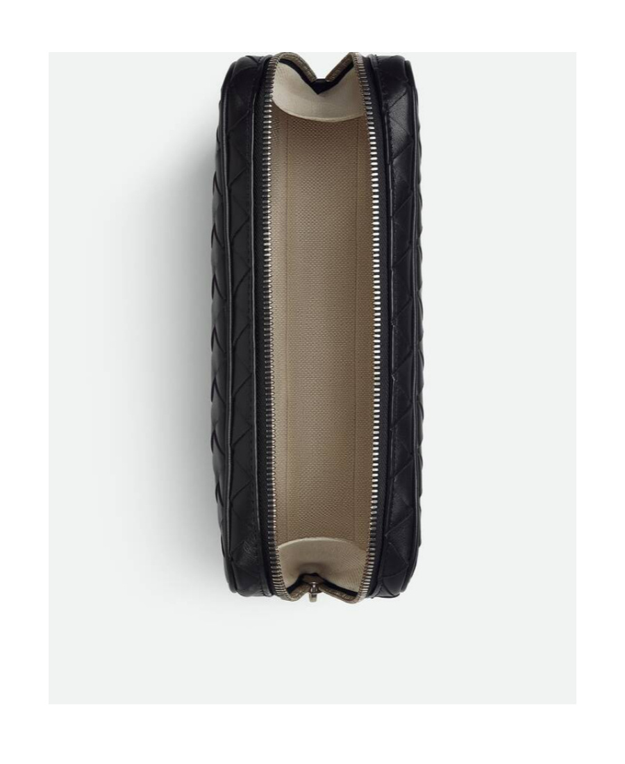 Bottega Veneta Intrecciato Medium Handbag In Black