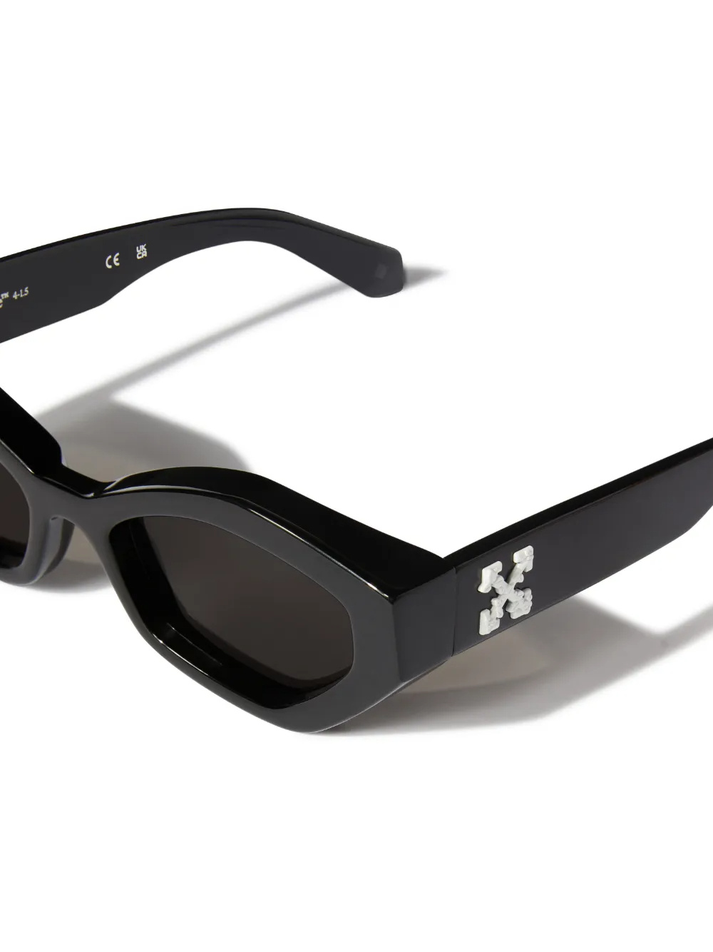 Off-white Hilo Sunglasses In Black