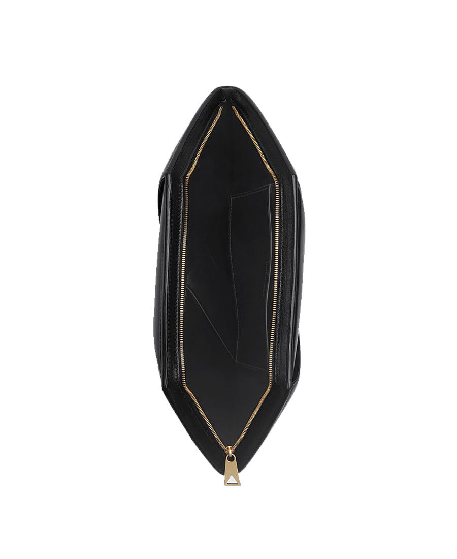 Bottega Veneta Intrecciato Zipped Clutch In Black
