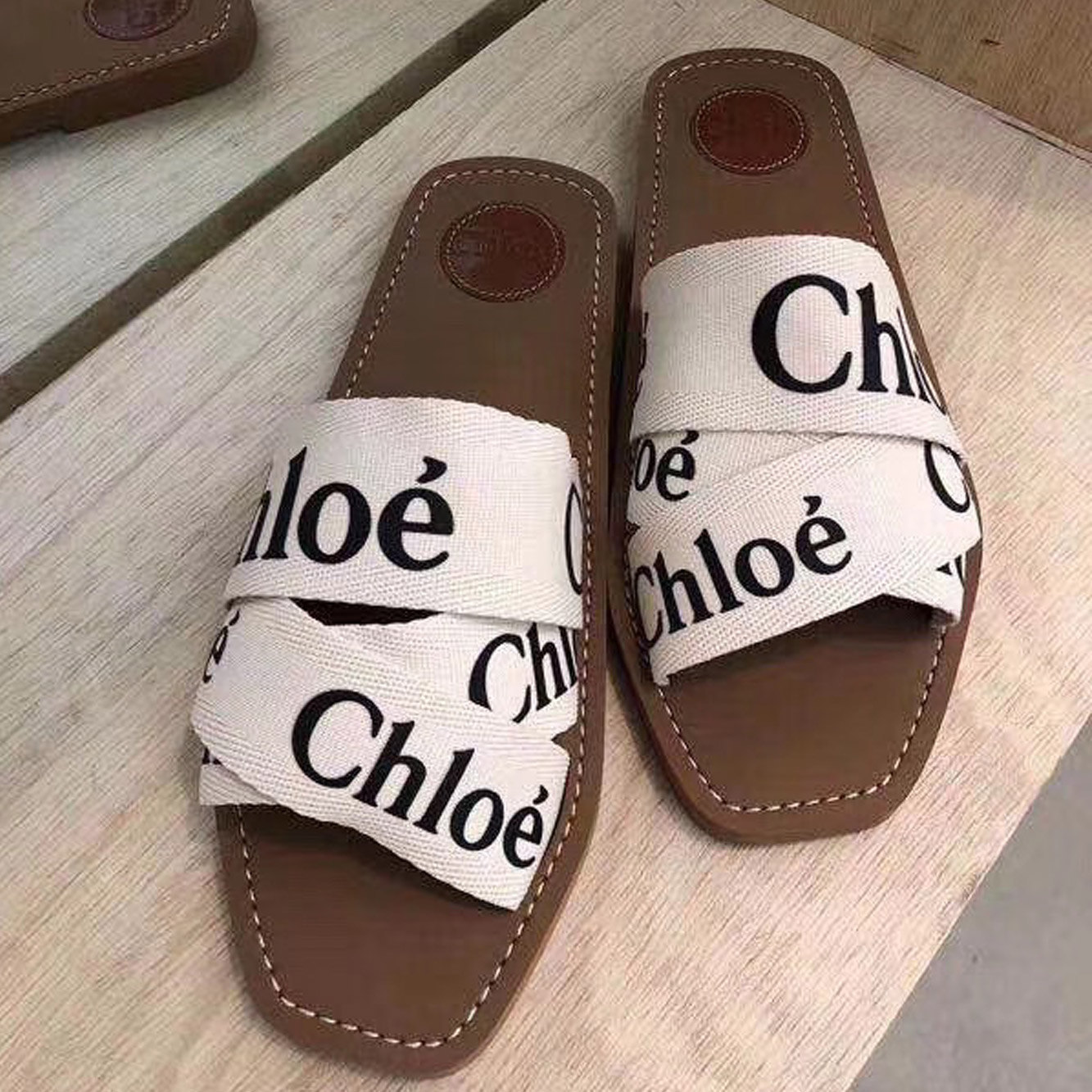 Chloé Chloè Sandals In Nude