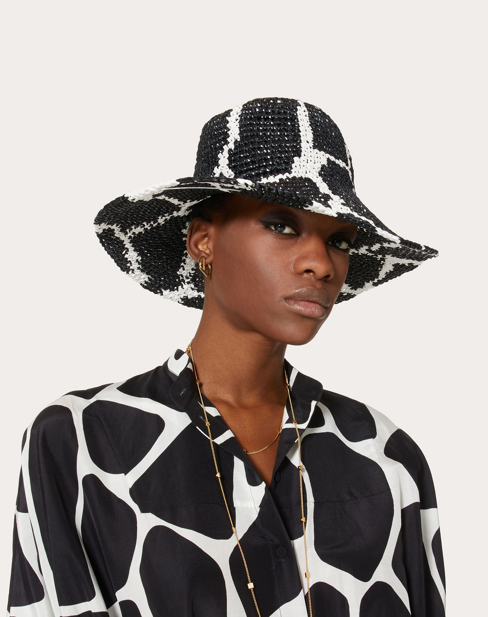 Valentino Giraffa Re-edition Motif Raffia Fedora In Black