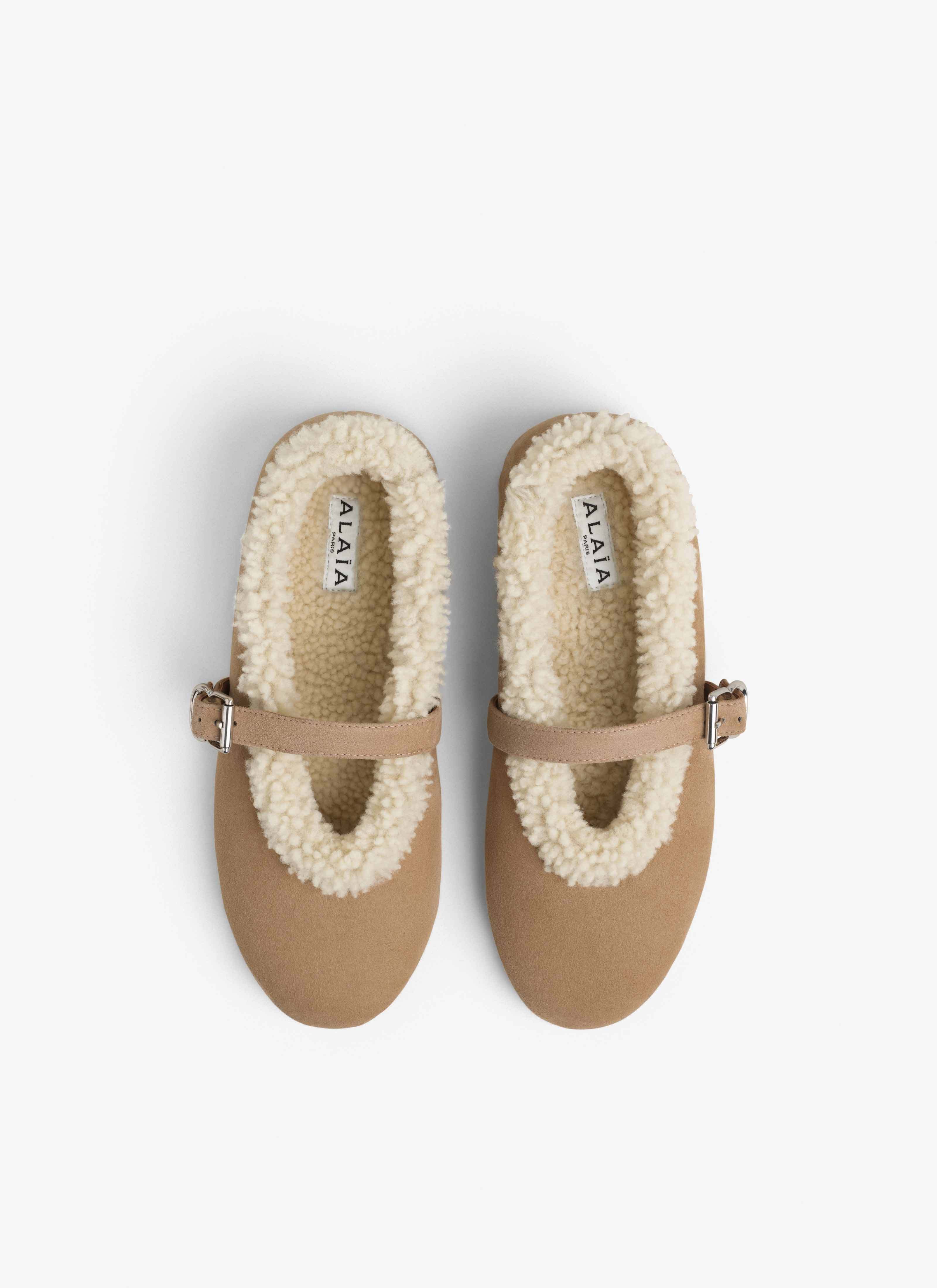 Alaïa Round Toe Ballet Flats In Brown