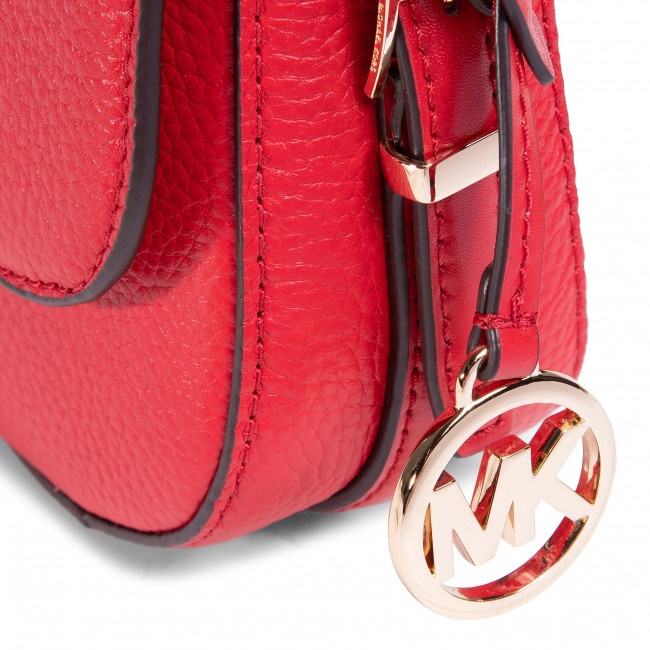 Michael Kors Bedford Legacy Texture Shoulder Bag In Red
