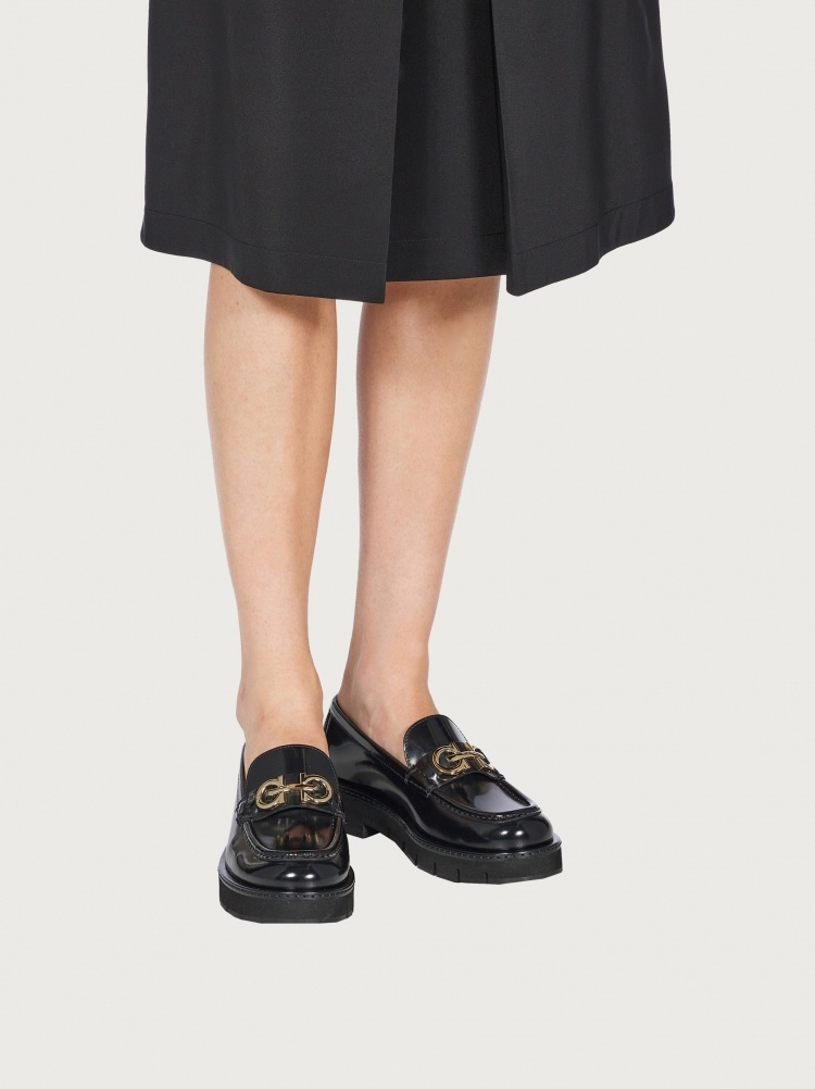 Ferragamo Black Ofelia Lug Moccasin With Gancini Ornament In Black