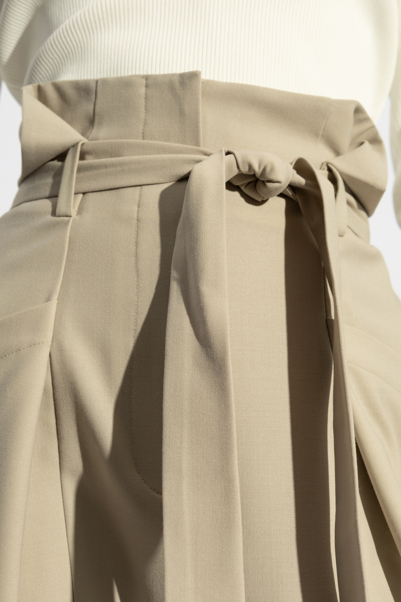 Iro Belt-loop Casual Pants In Nude