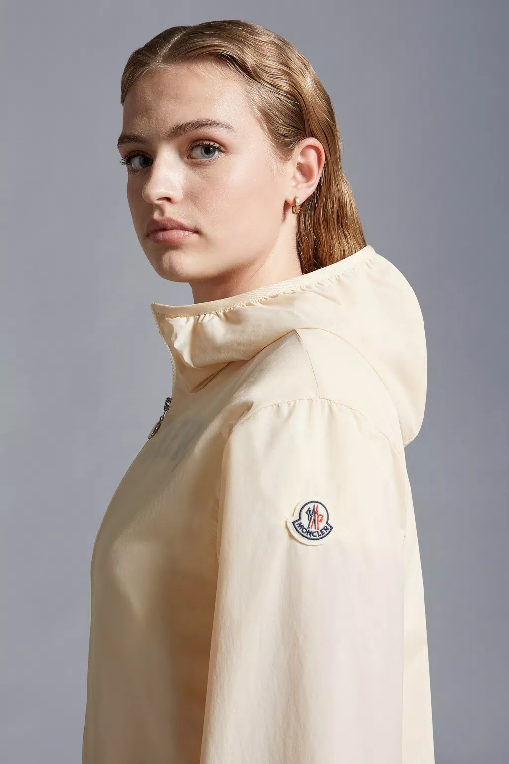 Moncler Fegeo Hooded Jacket White In Nude