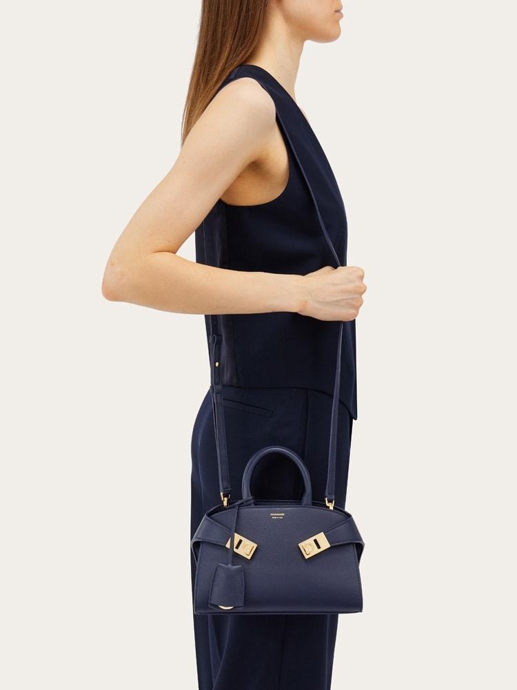 Ferragamo Logo-print Leather Tote Bag In Blue