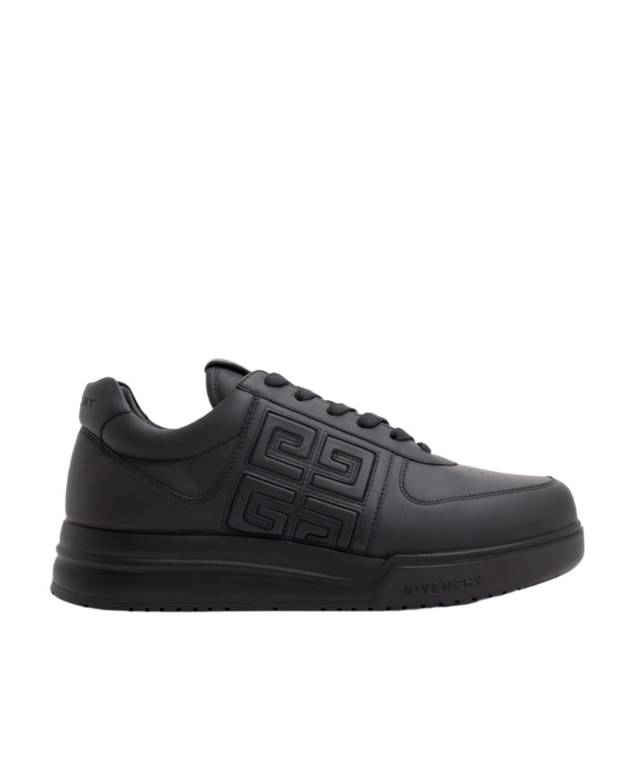Givenchy G Move Low-top Sneakers In Calf Leather In Black